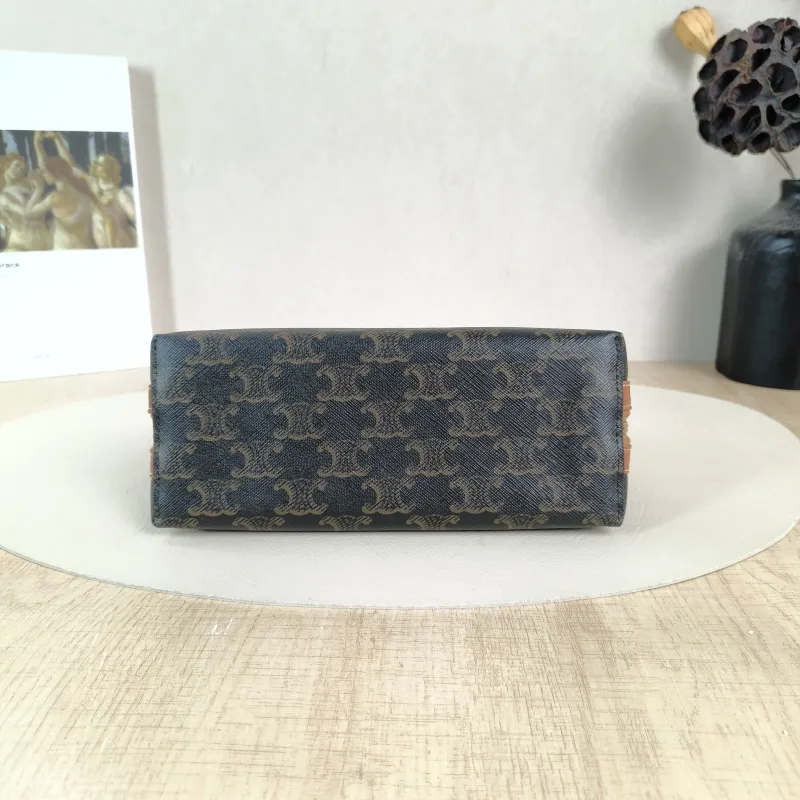 CELINE Cosmetic Bag Triomphe Cosmetic Bag Monogram PVC Medium22 × 8 × 13 cm — cover view 2 of 5