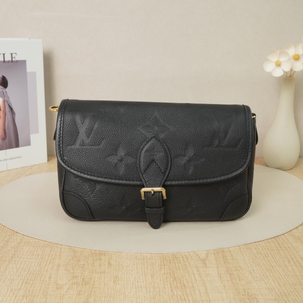 Louis Vuitton Diane Baguette Bag Small Black Calfskin Microchip Edition · Two Straps · Dust Bag · 24 × 9 × 15 cm