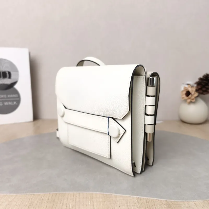 Hermès Crossbody Bag Twins 10 Evercolor Calfskin One Size 18 × 6 × 16 cm D — cover view 5 of 5