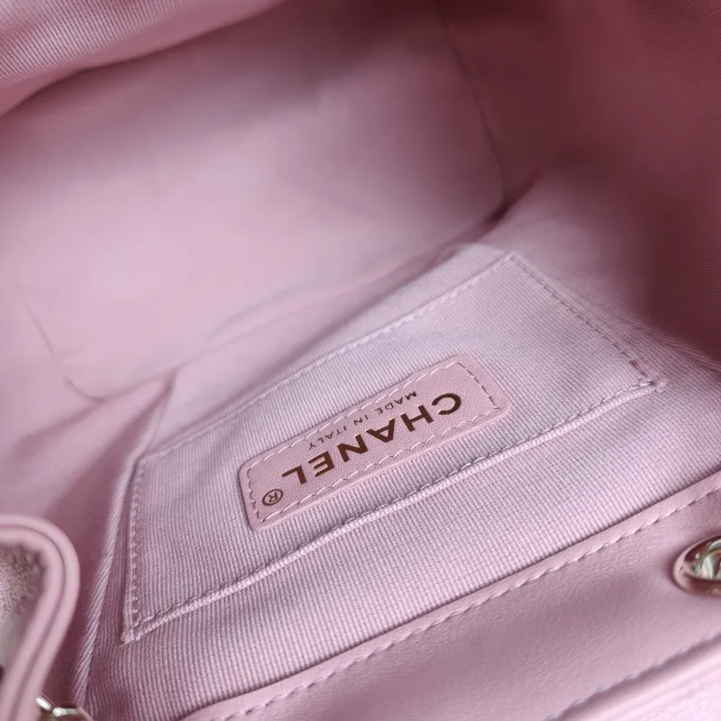 Chanel Backpack Duma Pink Calfskin Small18 × 12 × 18.5 cm — detail view 4 of 13
