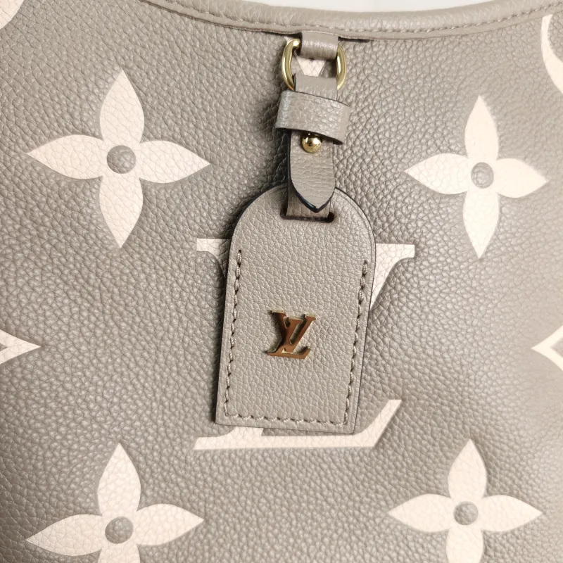Louis Vuitton Crossbody Bag Carryall Calfskin Small 29.5 × 12 × 24 cm — detail view 1 of 12