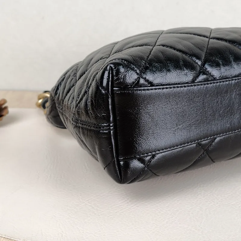 Chanel Shoulder Bag Hobo Black Lambskin Small22.5 × 8.5 × 19.5 cm — detail view 9 of 10