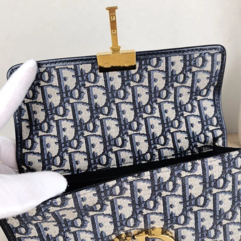 DIOR Crossbody Bag30 Montaigne East-West 30Blue Canvas Small21 × 6 × 12 cm — detail view 3 of 12