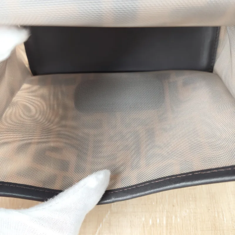 FENDI Shoulder Bag Kan IS houlder Bag Brown Calfskin One Size19 × 9 × 15.5 cm — detail view 2 of 13