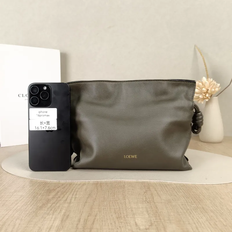 LOEWE Crossbody Bag Flamenco Calfskinmini24 × 9 × 18 cm — cover view 3 of 5