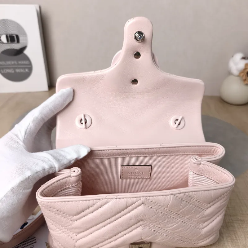 GUCCI Crossbody Bag GG Marmont Marmont Shoulder Bag Pink Calfskinmini20 × 6.5 × 12 cm — detail view 5 of 16