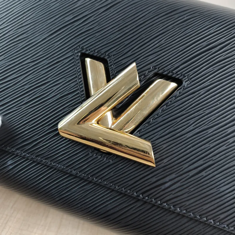 Louis Vuitton Crossbody Bag Twist Black Epi Embossed Calfskin Medium 23 × 9.5 × 17 cm — detail view 10 of 16