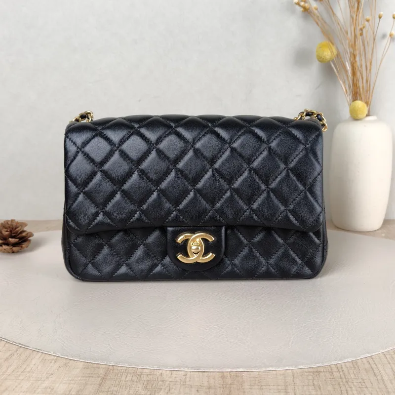 Chanel Shoulder Bag c cf Black Lambskin One Size 24 × 7 × 14.5 cm