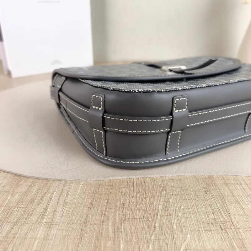 GOYARD Crossbody Bag BELVEDERE Messenger Bag Grey PVC Small 22 × 7 × 16 cm — detail view 8 of 12