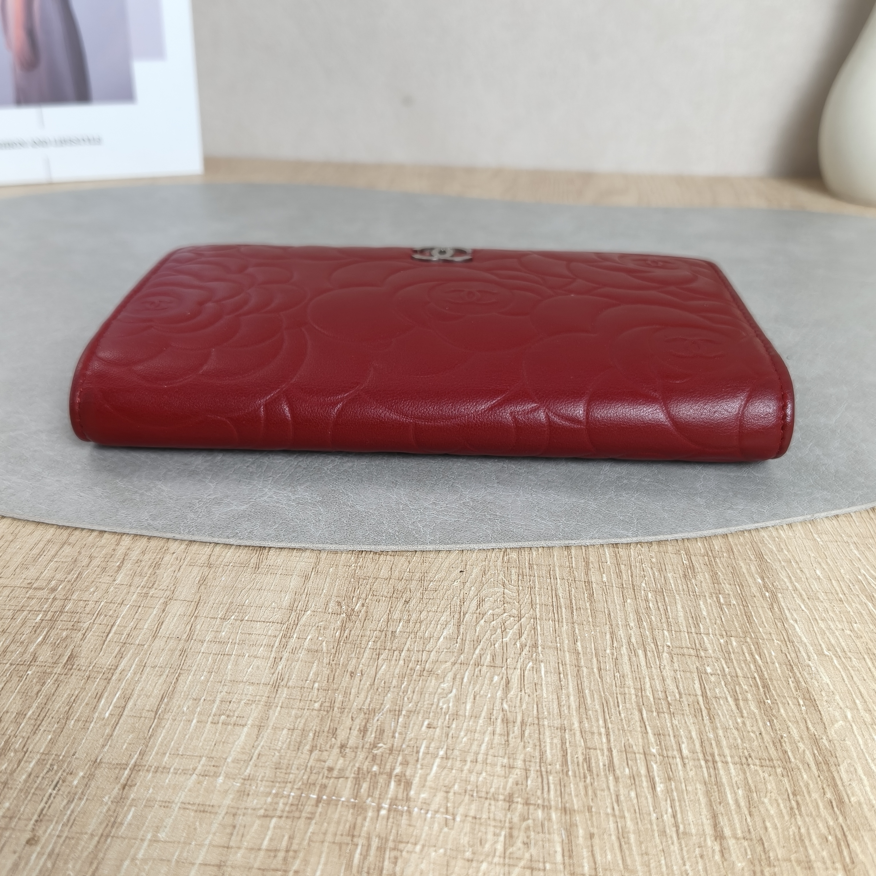 Chanel Wallet Red Lambskin16 · Authenticity Card · 18.5 × 2 × 10.5 cm — cover view 5 of 11