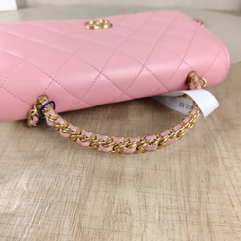 Chanel Crossbody Bag Edition woc Pink Lambskin Mini 19.2 × 3.5 × 12.3 cm Microchip Edition — detail view 6 of 12