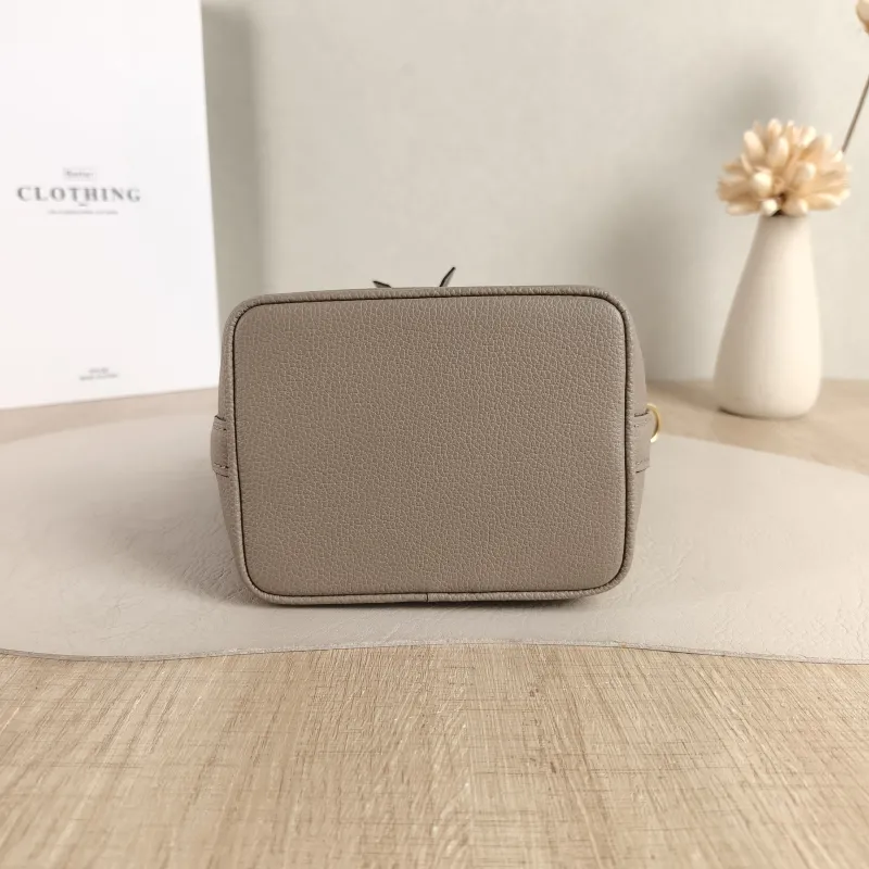 Louis Vuitton Crossbody Bag NANO NOÉ Bucket Bag Nano · White Empreinte Embossed Calfskin nano 13 × 10 × 16 cm — cover view 5 of 5