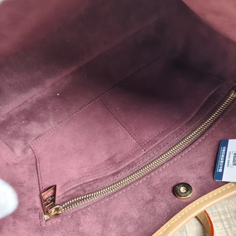 Louis Vuitton Crossbody Bag Carryall Monogram PVC Small 29 × 12 × 24 cm — detail view 1 of 13