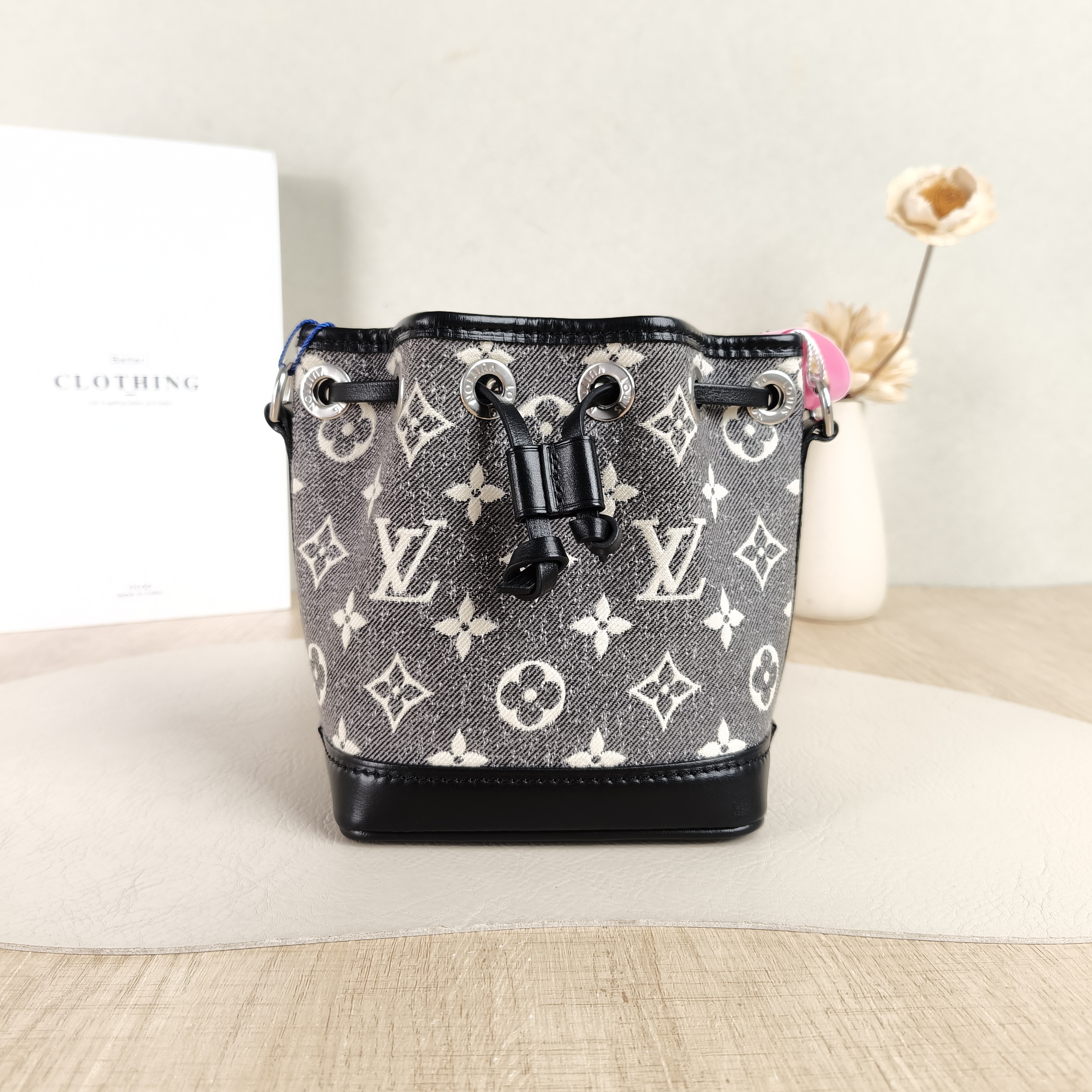 Louis Vuitton Crossbody Bag NANO NOÉ Bucket Bag Nano Dark Grey nano13 × 10 × 16 cm