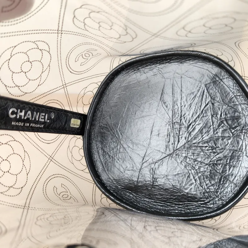 Chanel Shoulder Bag Bucket Bag Black PVC 15.5 × 14.5 × 18 cm 25 — detail view 6 of 10