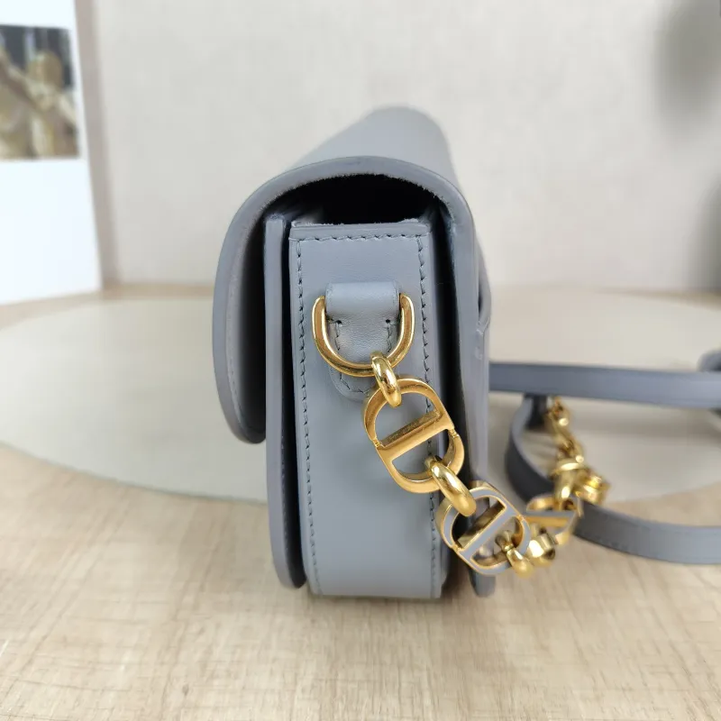 DIOR Crossbody Bag 30Montaigne 30 Avenue Grey Calfskin Small 23 × 6.5 × 13 cm — detail view 4 of 12