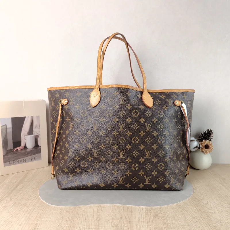 Louis Vuitton Shoulder Bag Neverfull Monogram PVC Large 39 × 19 × 32 cm