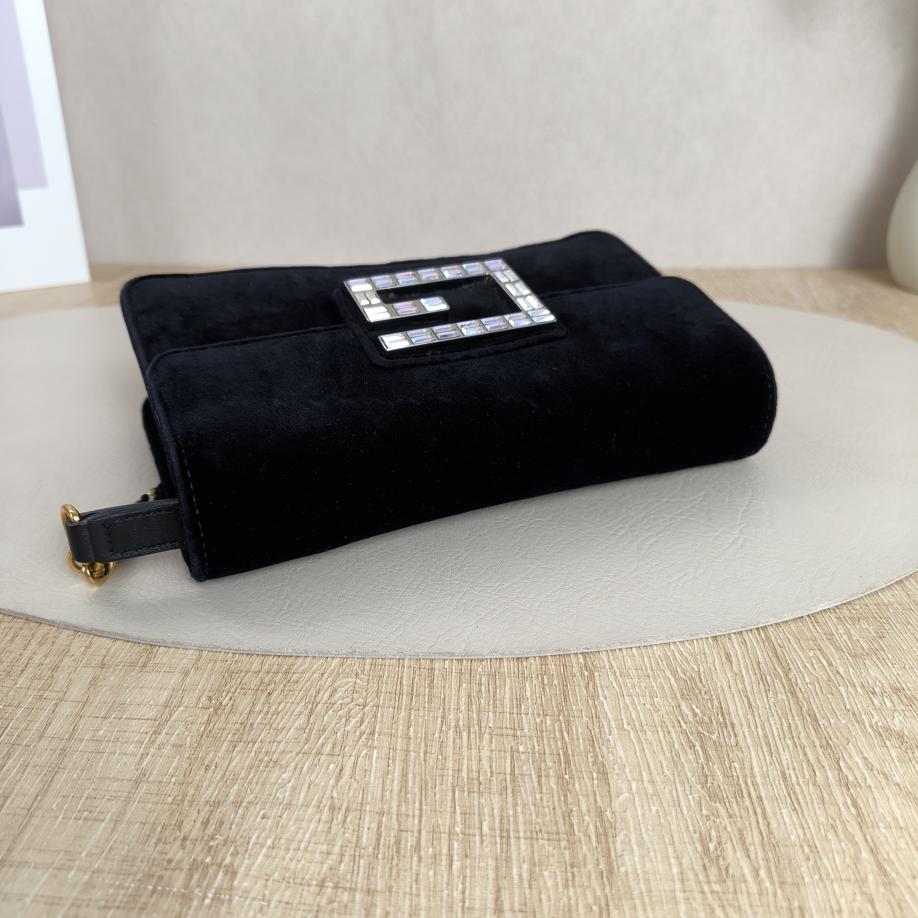GUCCI Crossbody Bag Crossbody Bag Black Velvet One Size20 × 5 × 13 cm — cover view 3 of 10