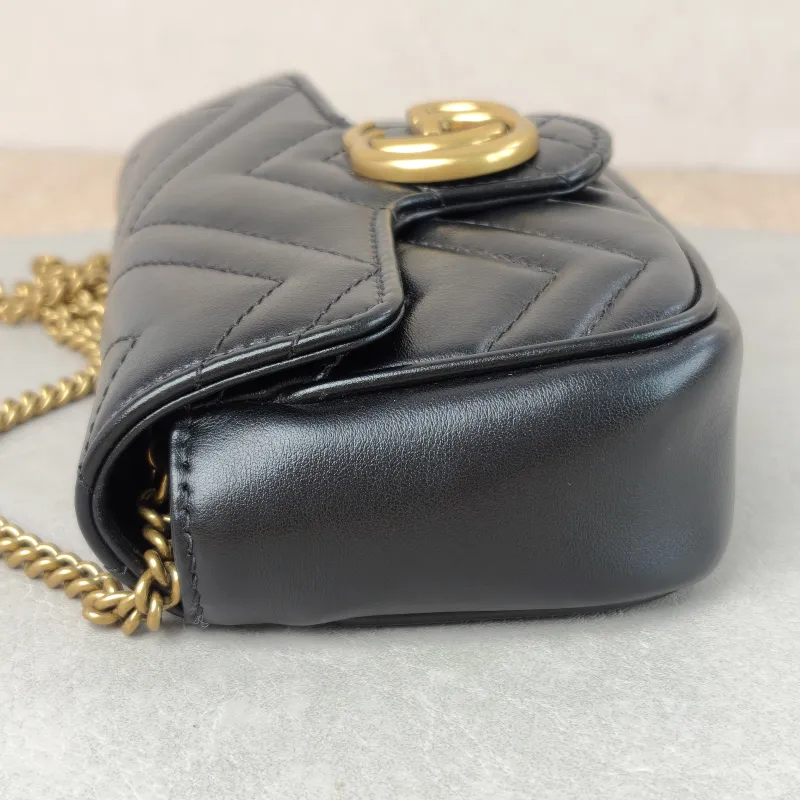GUCCI Crossbody Bag GG Marmont Mini Marmont Mini Black Calfskinmini16.5 × 4.5 × 9.5 cm — detail view 8 of 9