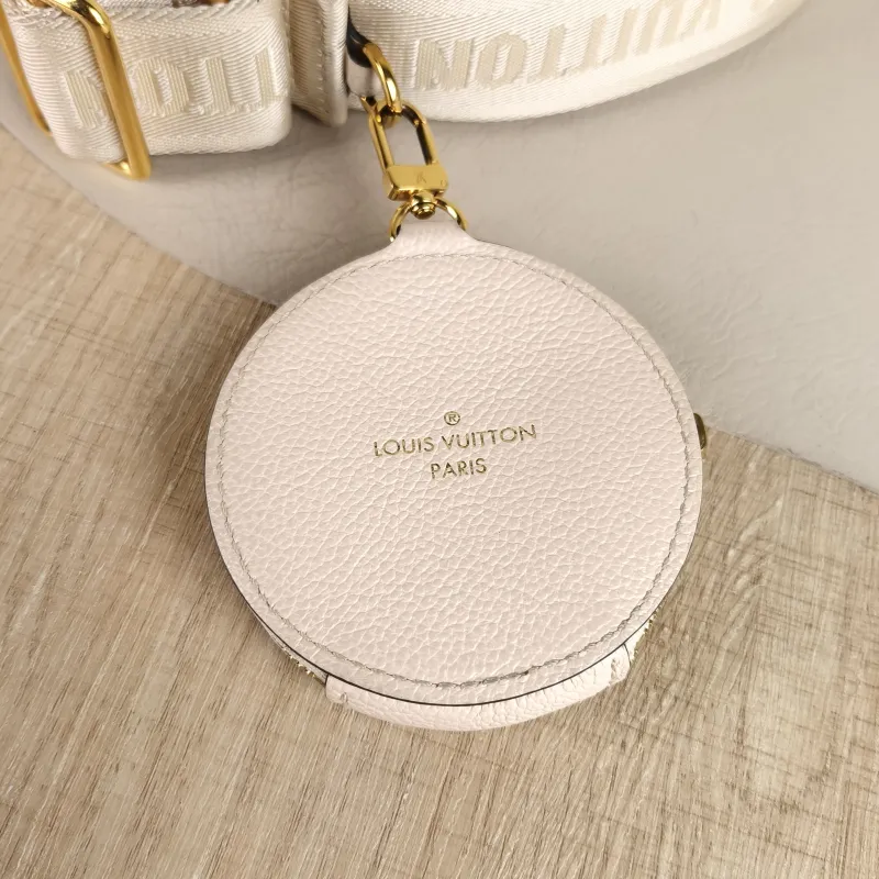 Louis Vuitton Crossbody Bag Papillon · Monogram Empreinte Embossed Calfskin BB 20 × 10 × 10 cm — detail view 8 of 9
