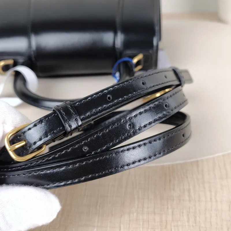 BALENCIAGA Crossbody Bag Hourglass Hourglass Bag Black Calfskin XS 19 × 8 × 13 cm — detail view 4 of 11