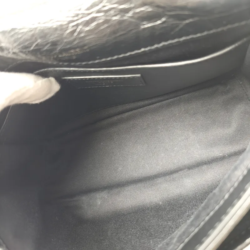 SAINT LAURENT Crossbody Bag Niki D Waxed Leather Calfskin Small21 × 7.5 × 16 cm — detail view 6 of 12
