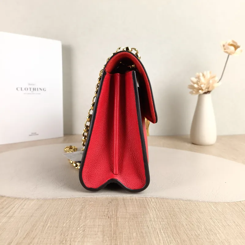 Louis Vuitton Crossbody Bag VICTOIRE Red Monogram PVC One Size 27 × 10 × 17 cm — detail view 1 of 11