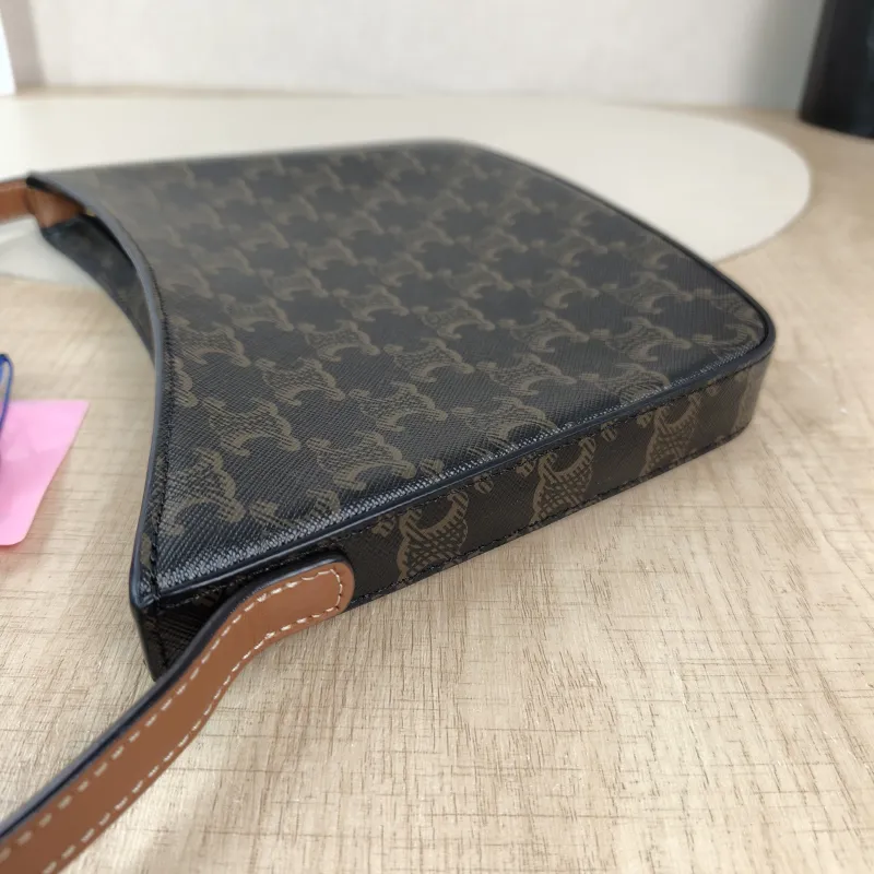 CELINE Shoulder Bag Croque Hobo Monogram PVC Medium18.5 × 2 × 15.5 cm — detail view 8 of 9