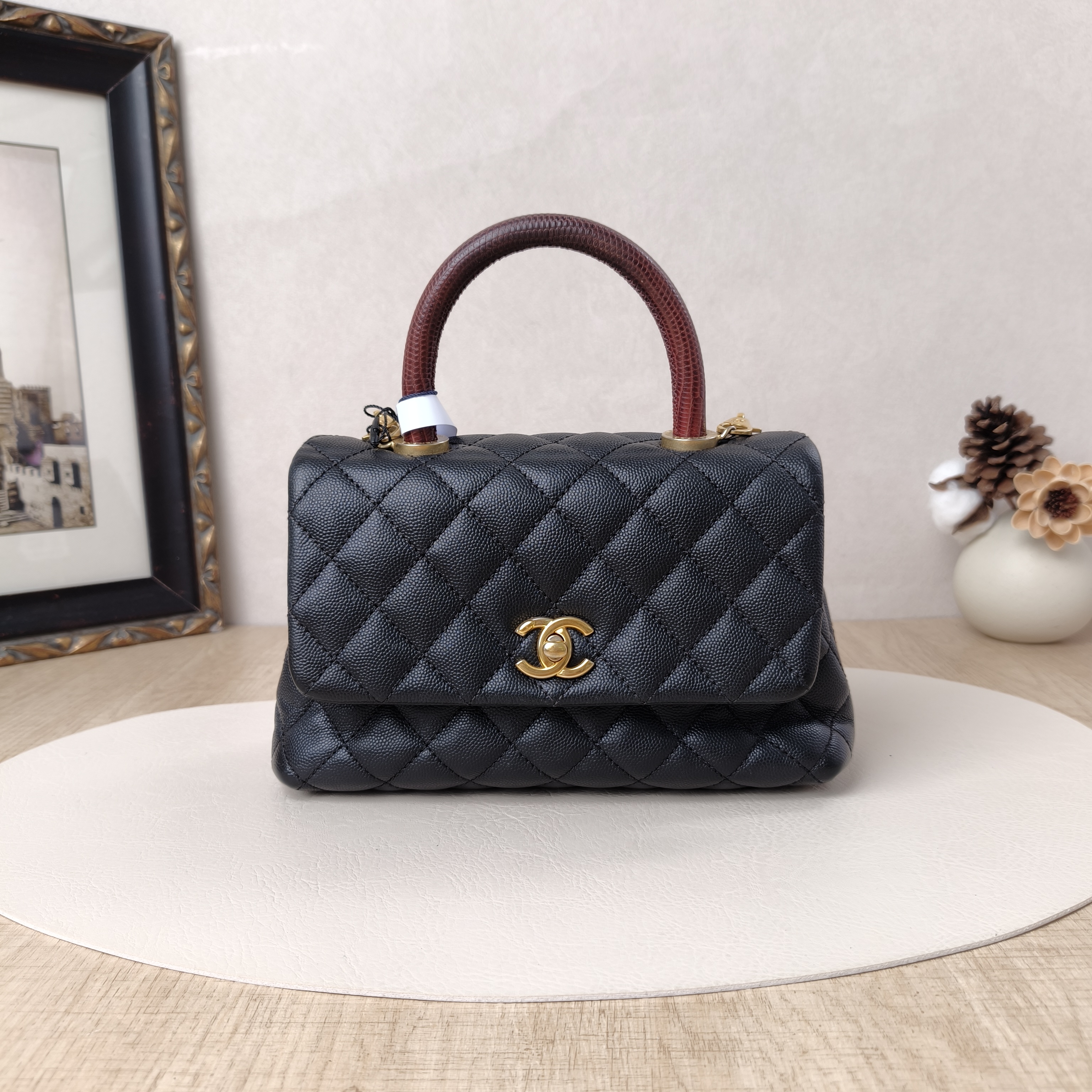 Chanel Top Handle Bag Coco Handle​Black Calfskin · Small24 × 10 × 14 cm