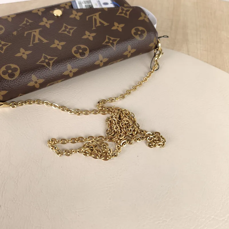 Louis Vuitton Crossbody Bag Pochette Félicie Monogram PVC Small 21 × 3 × 12 cm — detail view 1 of 12