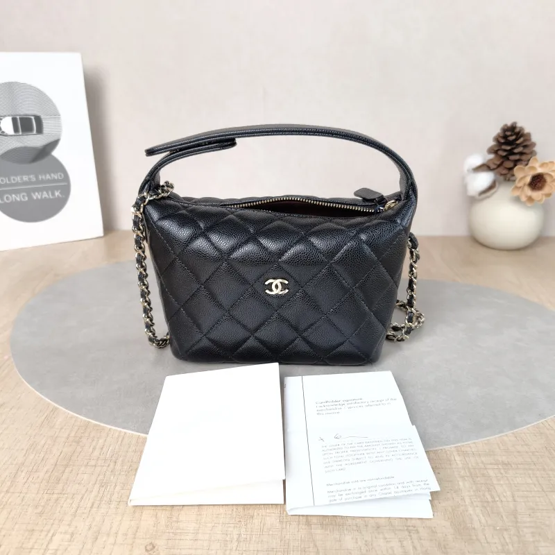 Chanel Crossbody Bag25c Vanity Case Bag Black Grained Calfskin15.5 × 6 × 12 cm — cover view 4 of 6