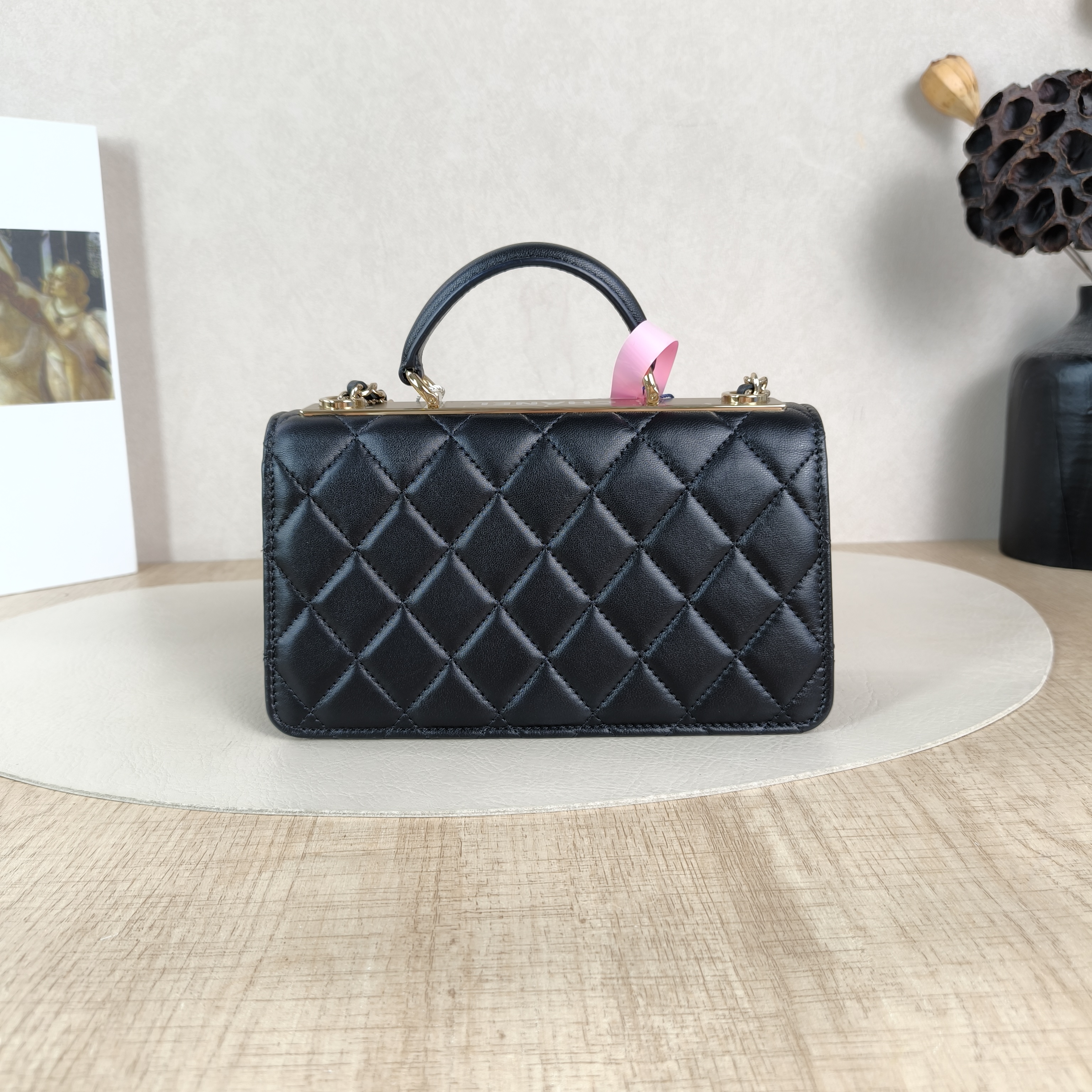 Chanel Crossbody Bag trendy cc woc Black Lambskinmini19.2 × 3.5 × 12.3 cm — cover view 5 of 6