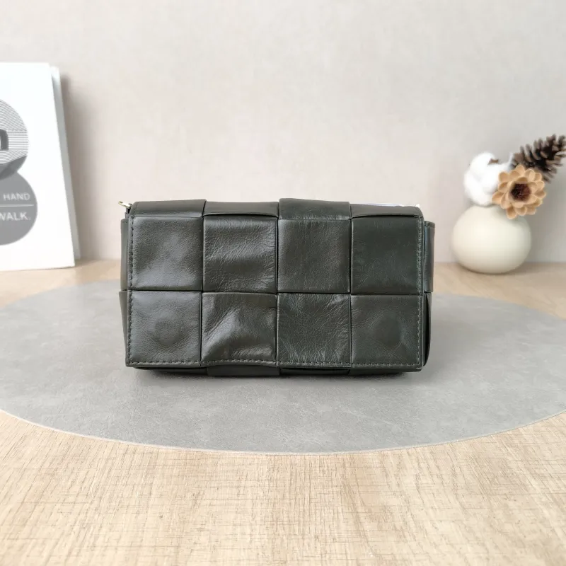 Bottega Veneta Crossbody Bag Cassette Woven Calfskin 18 × 5 × 9.5 cm
