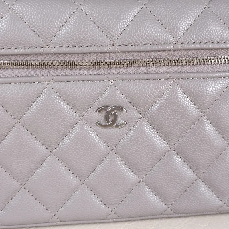 Chanel Crossbody Bag lp Box Bag Top Handle Crossbody Bag Grey Grained Calfskin One Size 19.5 × 5 × 17 cm — detail view 6 of 12