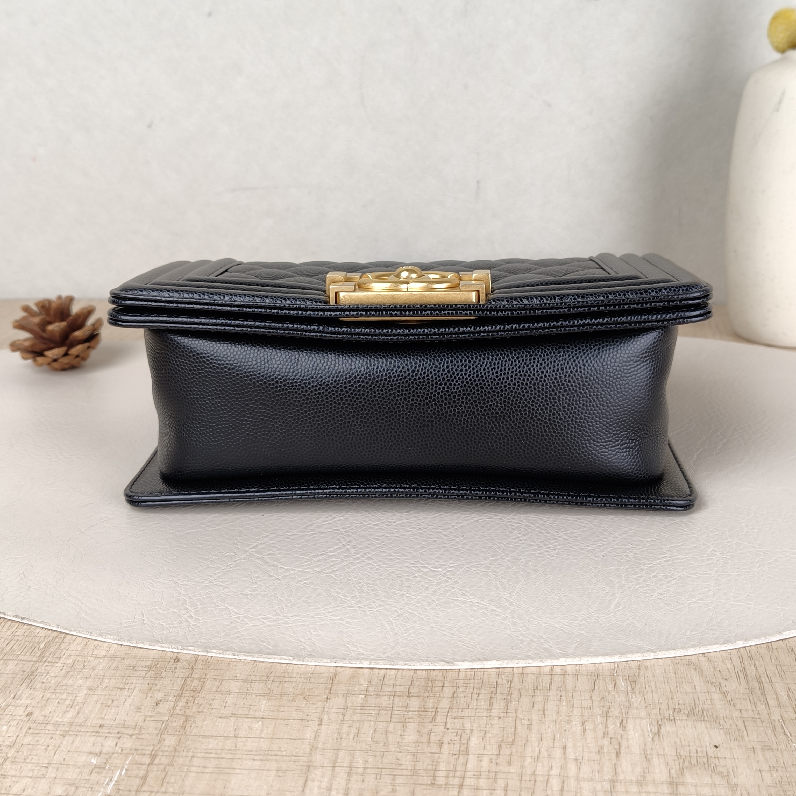Chanel Crossbody Bag Le BoyBlack Grained Calfskin Small20.5 × 8.5 × 12 cm — cover view 2 of 6
