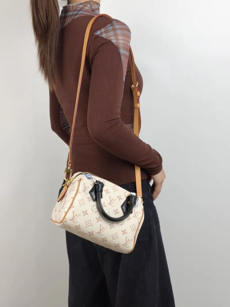 Louis Vuitton Shoulder Bag Speedy20 · Black PVC One Size 20 × 12.5 × 15 cm — on-model view 3 of 3