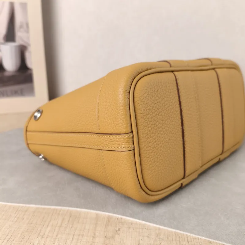 Hermès Top Handle Bag Neo Garden 23 Mini 2S Negonda Calfskin Mini 23 × 10 × 16 cm G — detail view 5 of 12