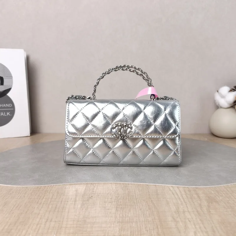 Chanel Crossbody Bag kelly Silver Waxed Leather One Size 18 × 4.5 × 10 cm
