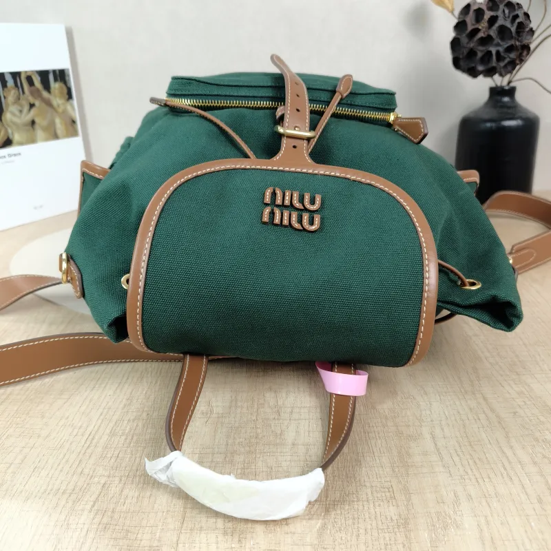Miumiu Backpack Backpack Green Canvas Large25 × 12.5 × 29.5 cm — detail view 10 of 15