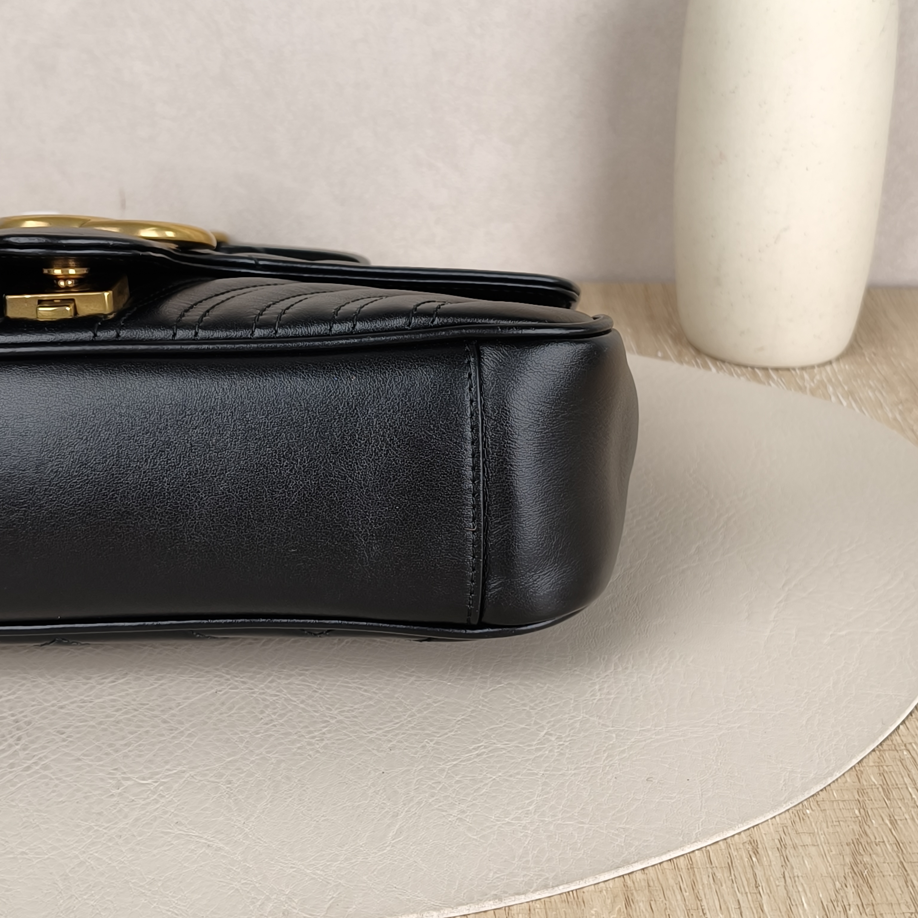 GUCCI Crossbody Bag GG Marmont Medium Marmont 26Black CC alfskin26 × 7 × 15 cm — cover view 8 of 8
