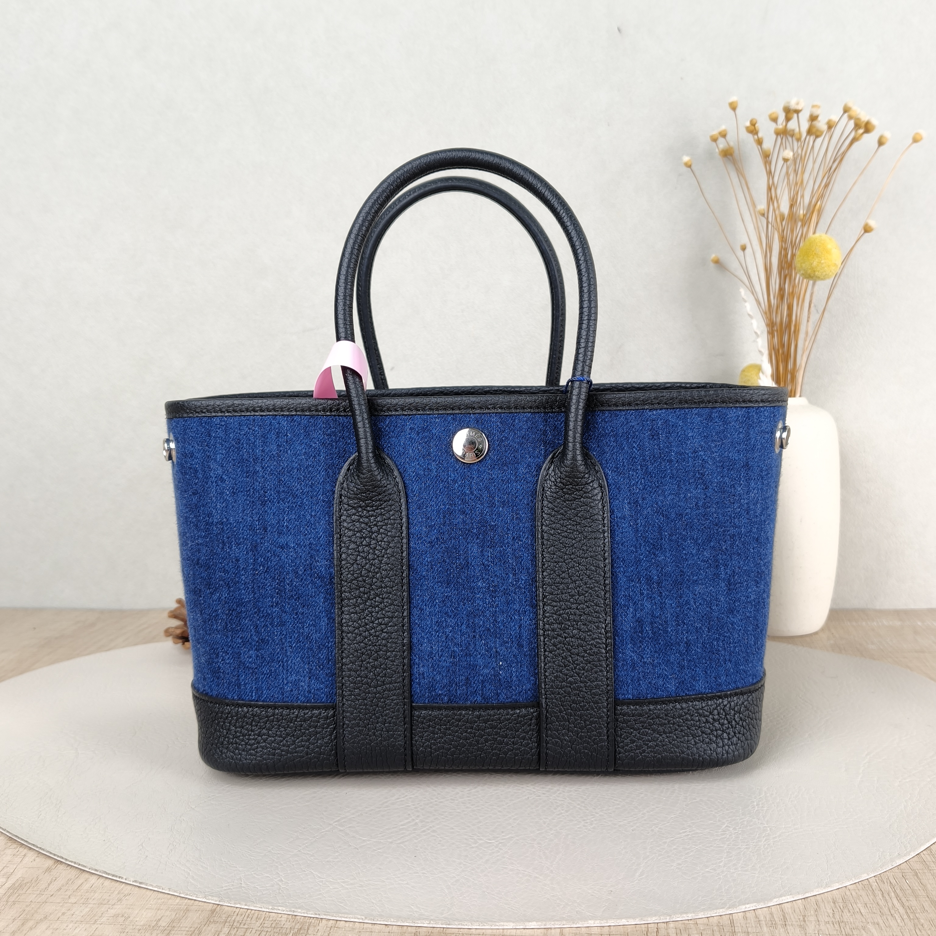 Hermès Top Handle Bag Neo Garden 23 Mini Blue Black Negonda Calfskinmini23 × 10 × 16 cm