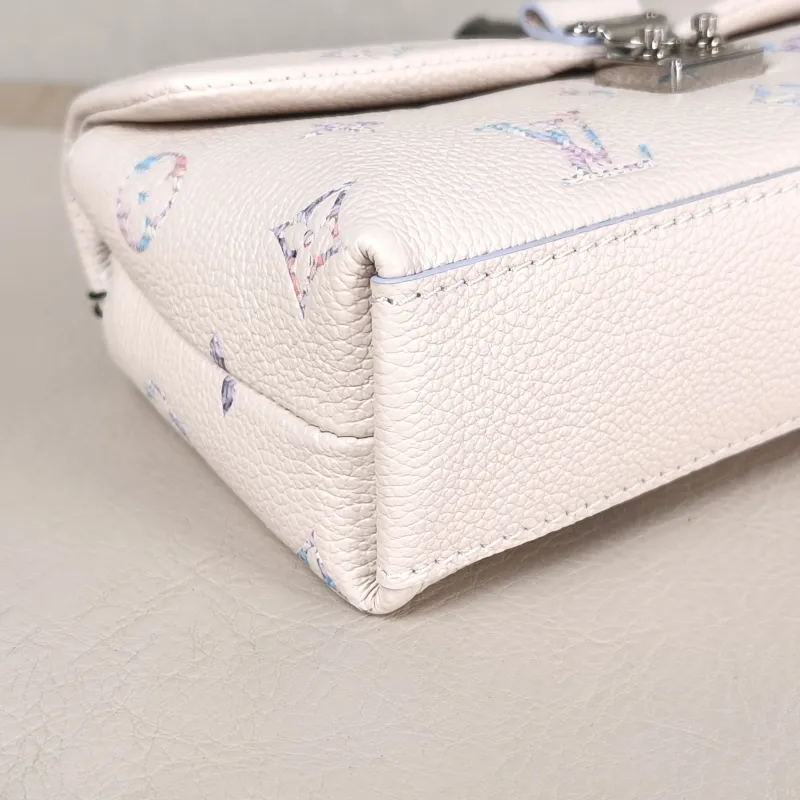 Louis Vuitton Crossbody Bag MADELEINE Calfskin nano 21 × 6 × 12.5 cm — detail view 4 of 12
