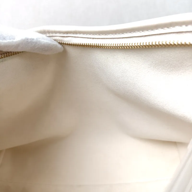 Louis Vuitton Crossbody Bag Carryall Calfskin Small 29.5 × 12 × 24 cm — detail view 4 of 11
