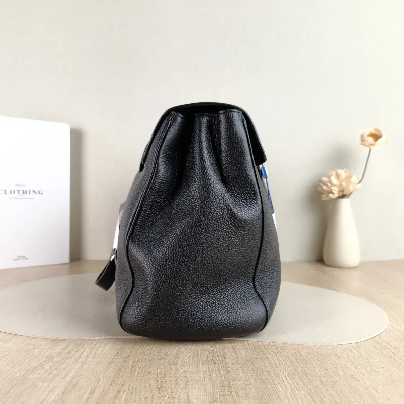 CELINE Shoulder Bag Soft 16Shoulder Bag Black Calfskin Medium 32 × 15 × 24 cm — detail view 6 of 11