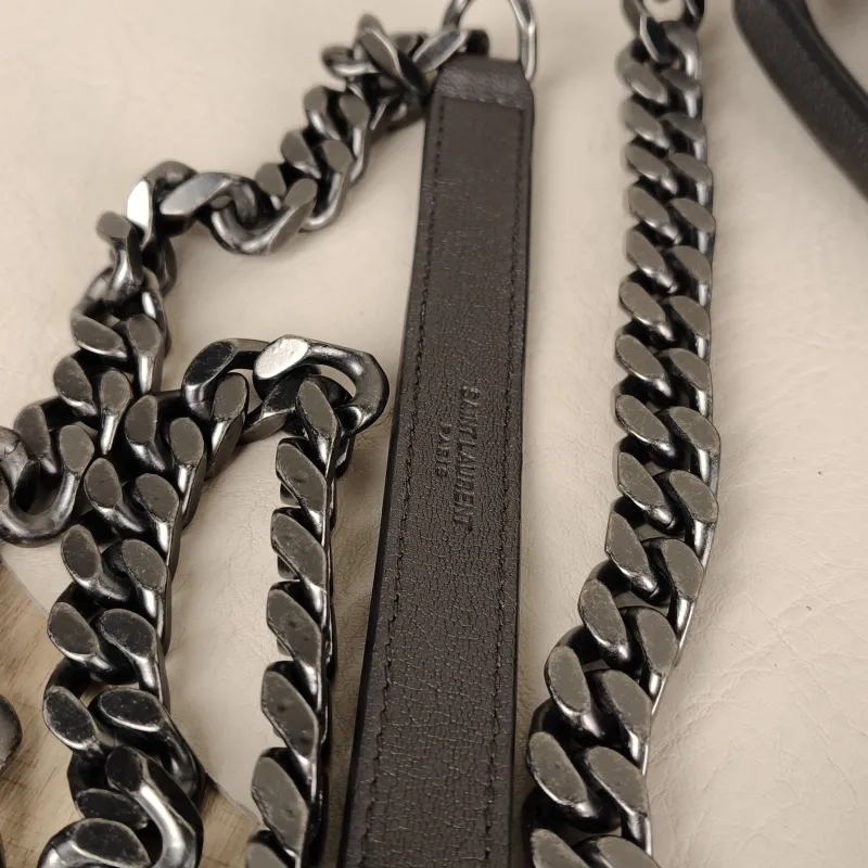 SAINT LAURENT Shoulder Bag COLLEGE Dark Grey Lambskin Medium 24 × 6.5 × 17 cm — detail view 3 of 13