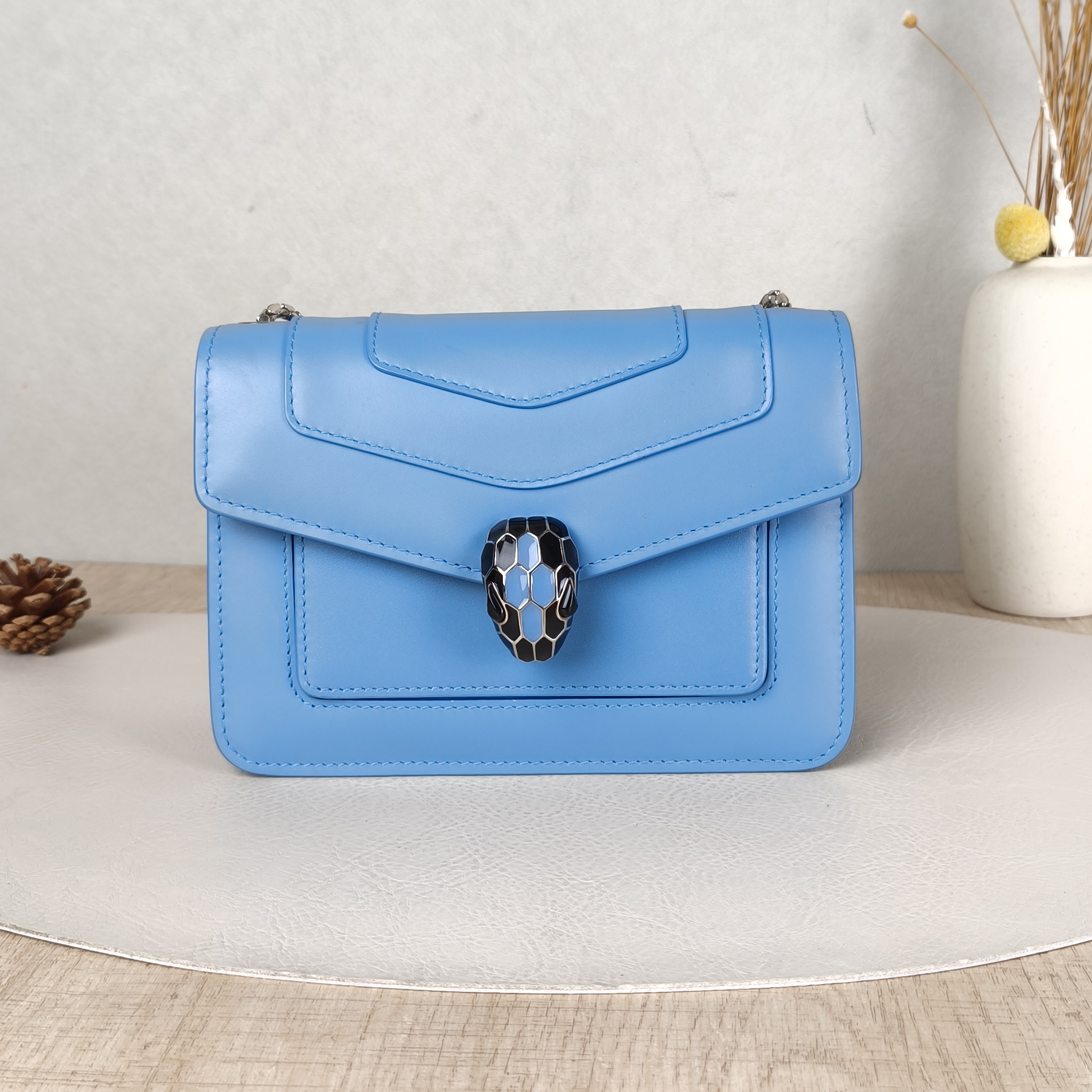 Bvlgari Shoulder Bag Serpenti Forever Collection Crossbody Bag Blue Calfskin One Size19 × 7 × 13 cm