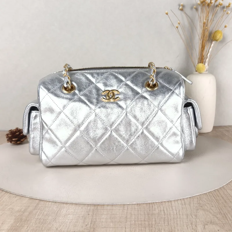 Chanel Shoulder Bag Bowling Bag Silver Calfskin Small24 × 11.5 × 15.5 cm