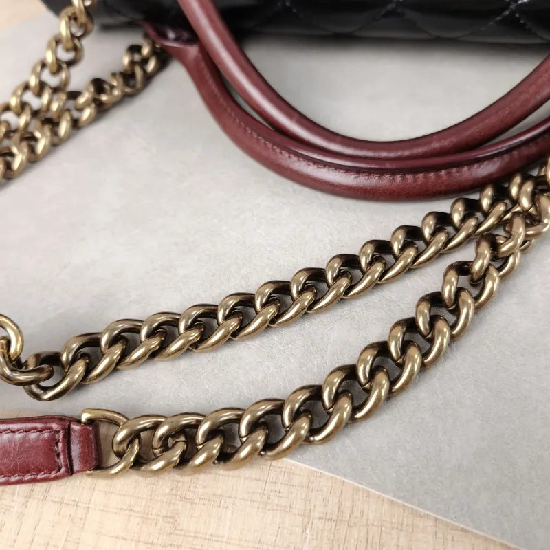Chanel Top Handle Bag Top Handle Bag Black Calfskin 30 × 8 × 17.5 cm 19 — detail view 7 of 13