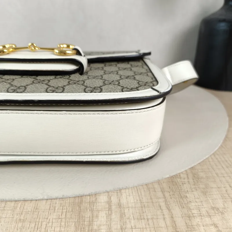 GUCCI Crossbody Bag Horsebit 1955 Horsebit Medium White PVC Medium25 × 8 × 18 cm — detail view 8 of 13