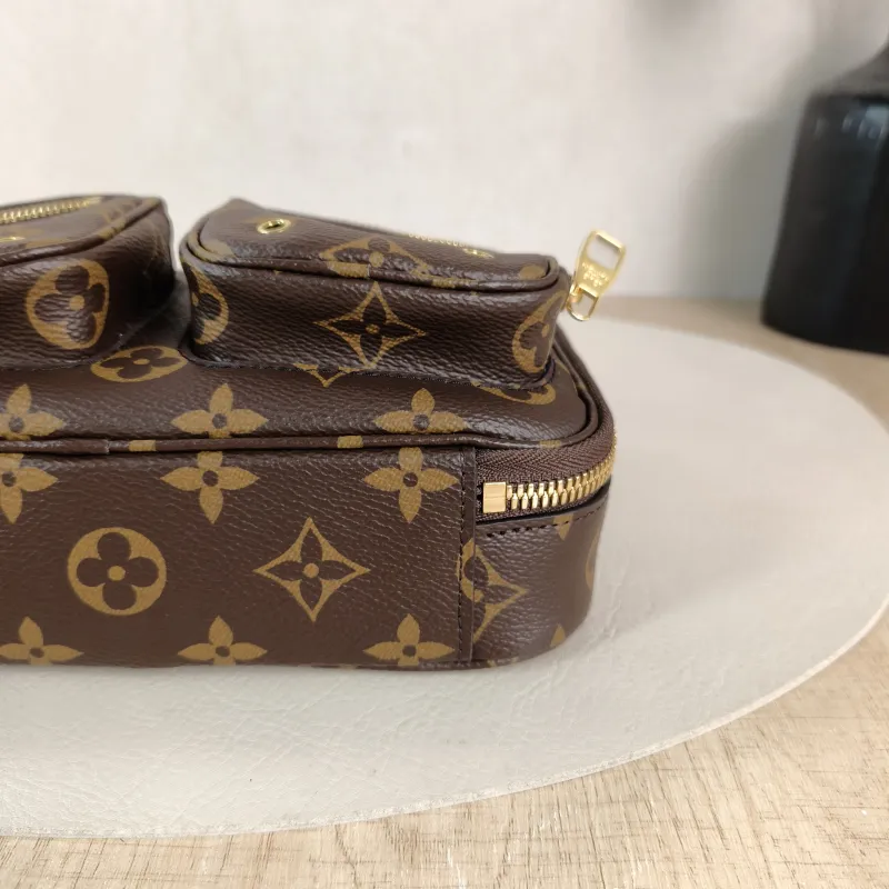 Louis Vuitton Crossbody Bag Utility Crossbody Camera Bag Monogram PVC One Size 18 × 10 × 11 cm — detail view 9 of 11